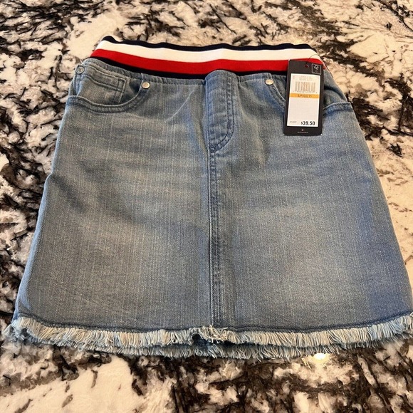 Tommy Hilfiger Other - Tommy Hilfiger Girl's Denim Blue Jeans Skirt Sz S (7) Raw Hem Stretchy Waist